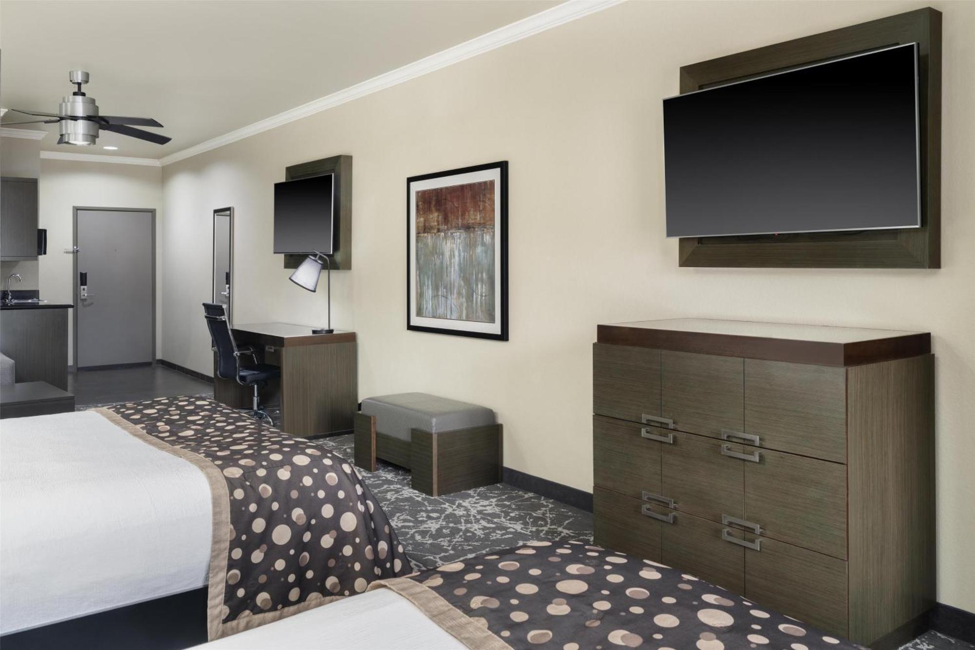Best Western Premier Crown Chase Inn & Suites Denton Eksteriør bilde